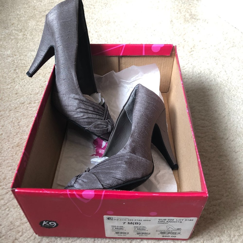 K9 by ROCKETDOG Gray Heels - Picture 6 of 7